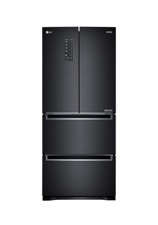 2020년형 LG 디오스 김치톡톡 김치냉장고 제품 사진  LG전자 제공